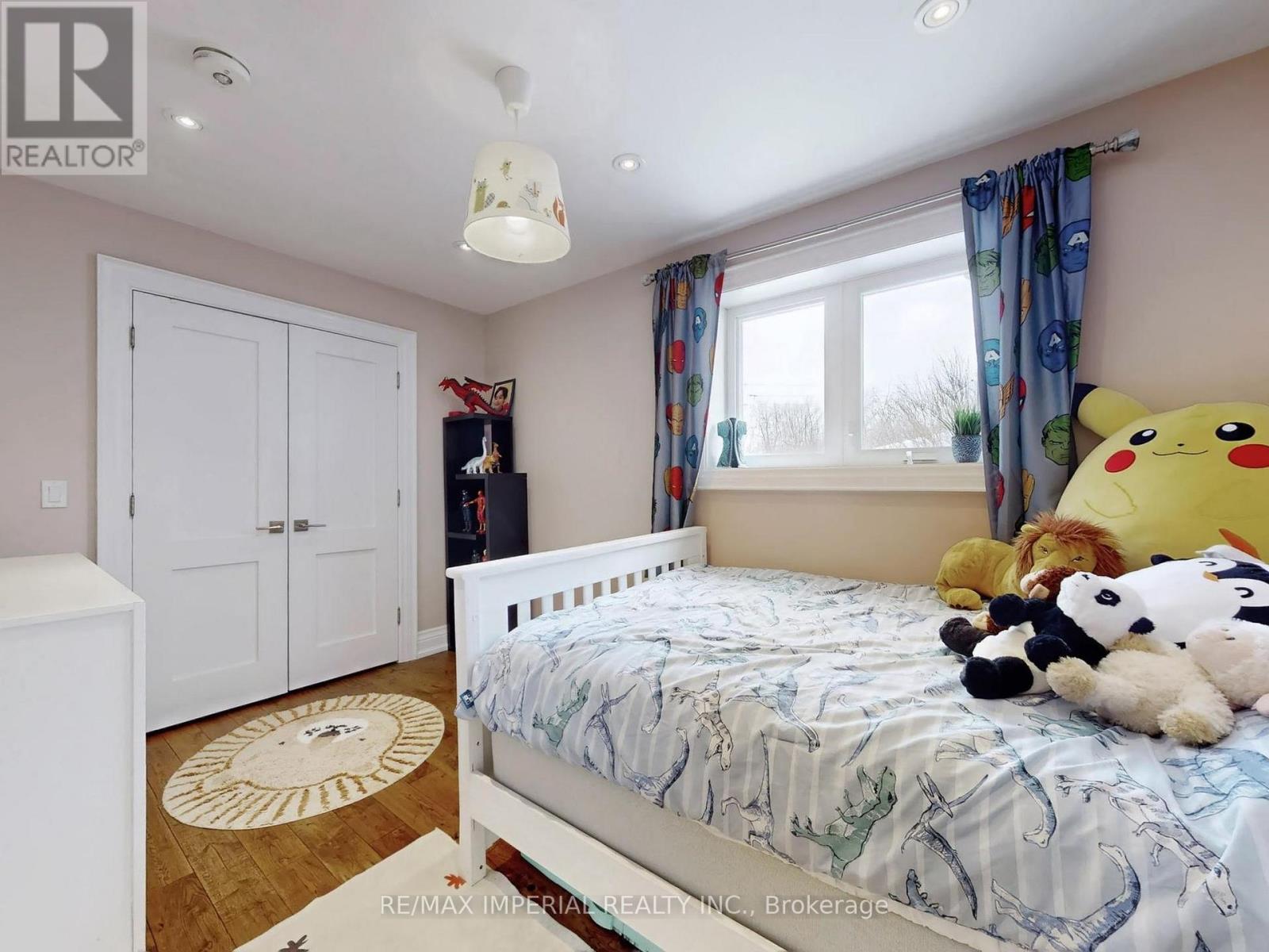 35 Waddington Crescent, Toronto, Ontario  M2J 2Z9 - Photo 25 - C12959430