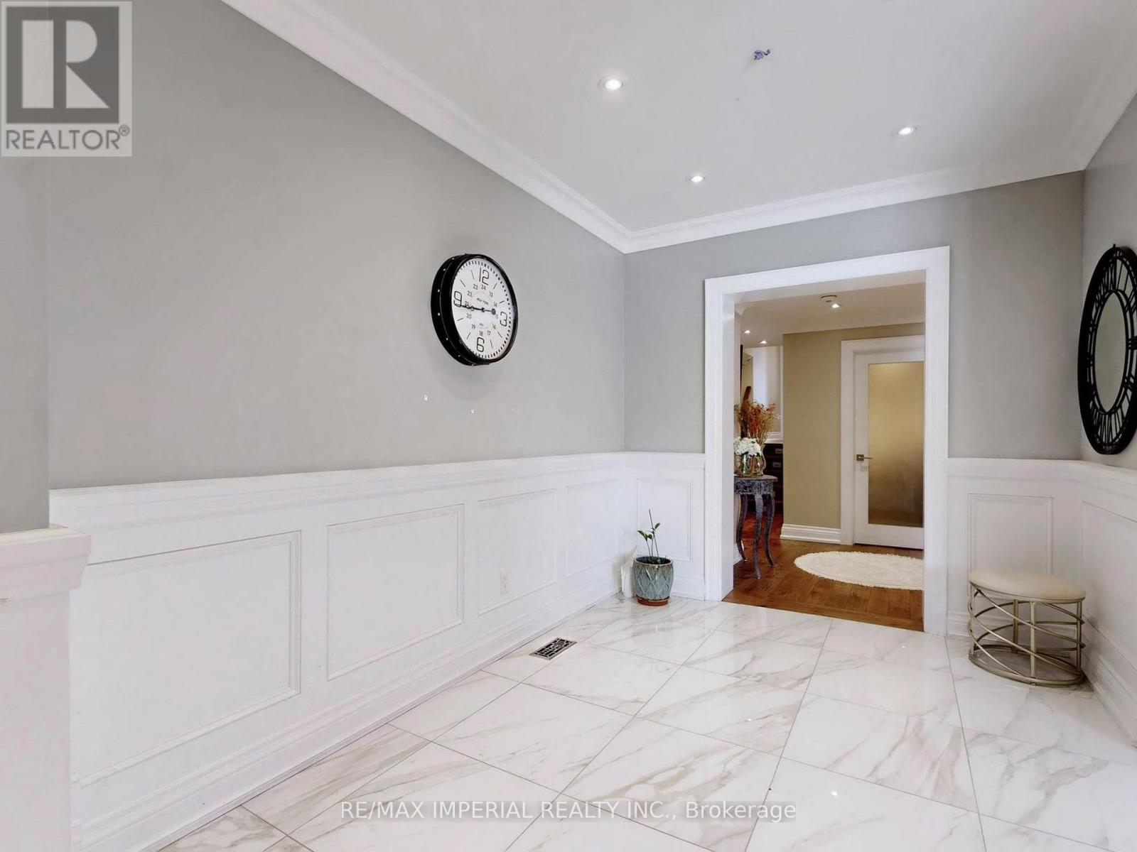 35 Waddington Crescent, Toronto, Ontario  M2J 2Z9 - Photo 28 - C12959430