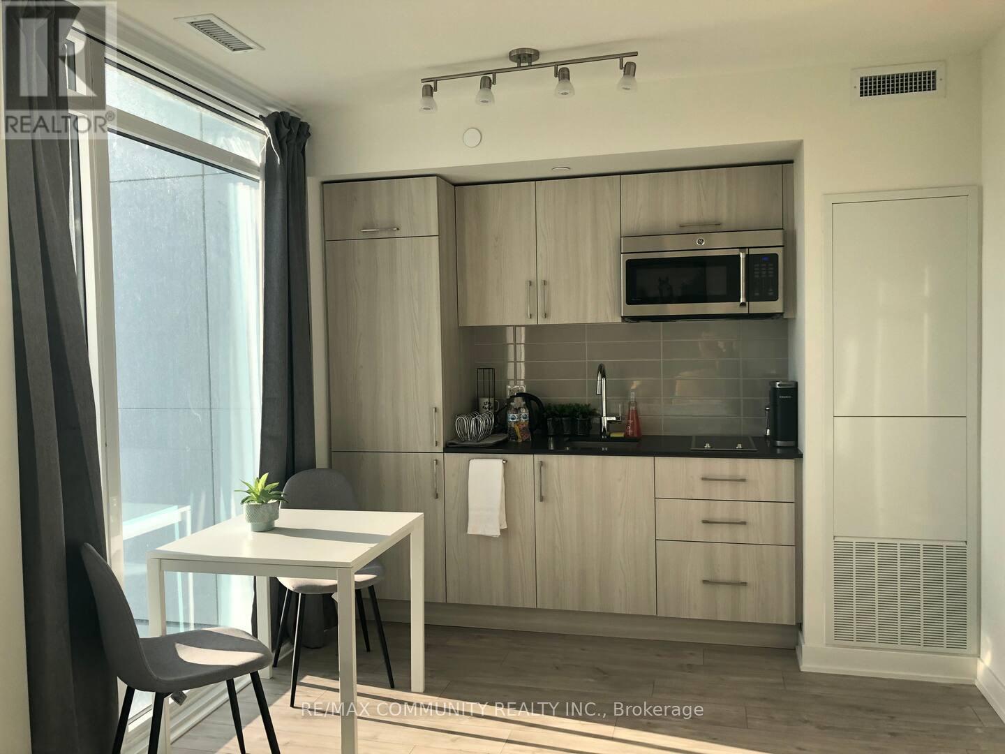 1210w - 27 Bathurst Street, Toronto, Ontario  M5V 0R1 - Photo 4 - C12959462