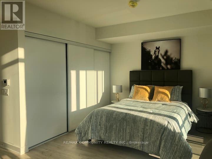 1210w - 27 Bathurst Street, Toronto, Ontario  M5V 0R1 - Photo 6 - C12959462