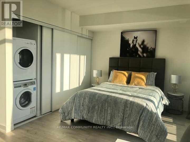 1210w - 27 Bathurst Street, Toronto, Ontario  M5V 0R1 - Photo 7 - C12959462