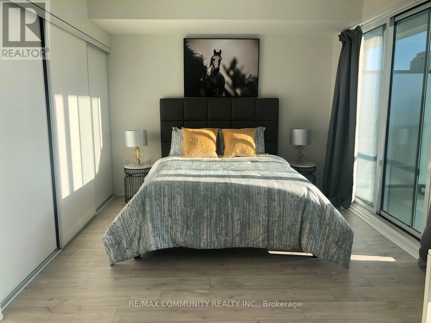 1210w - 27 Bathurst Street, Toronto, Ontario  M5V 0R1 - Photo 9 - C12959462