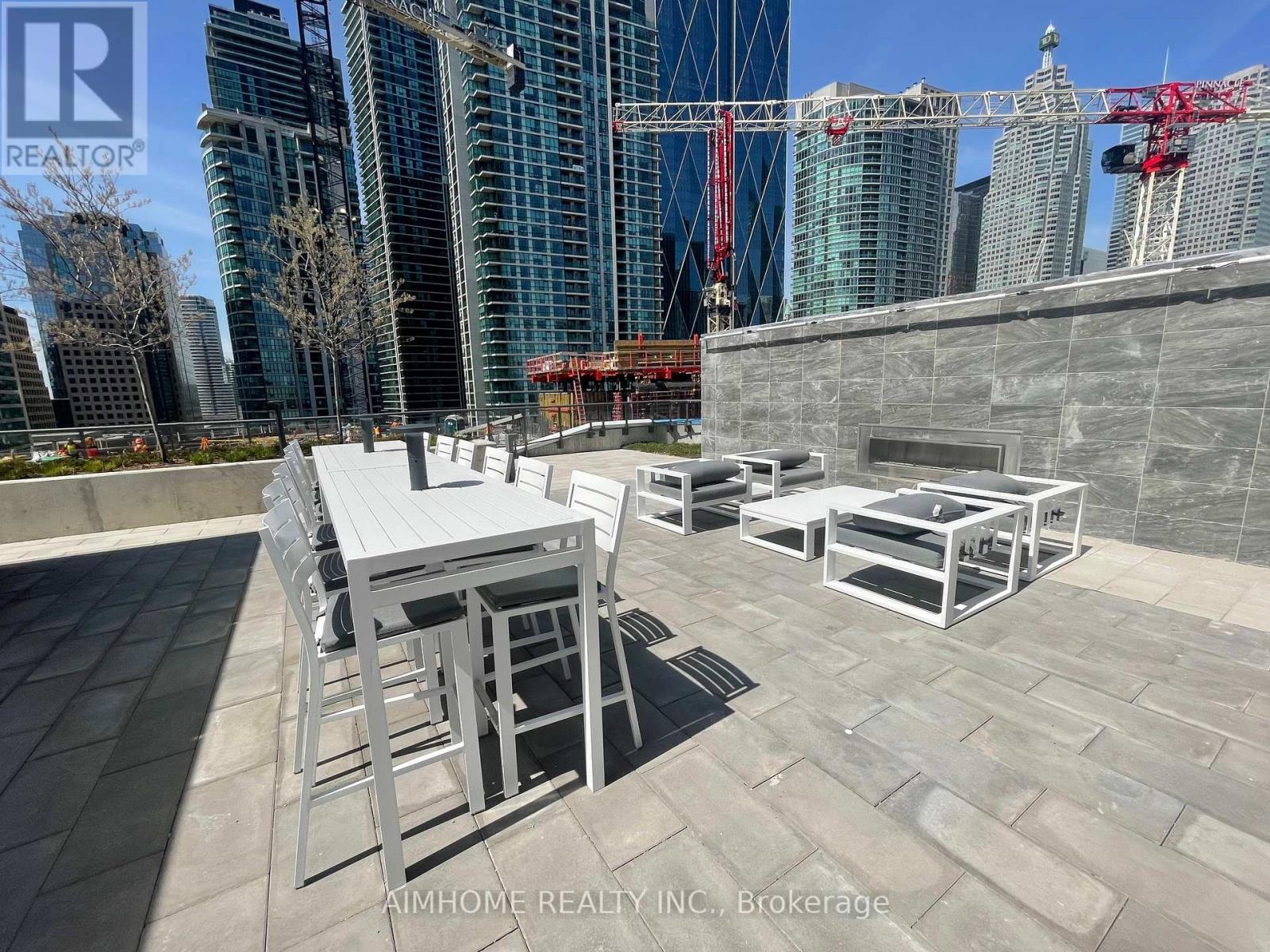 1701den - 28 Freeland Street, Toronto, Ontario  M5E 0E3 - Photo 3 - C12959468