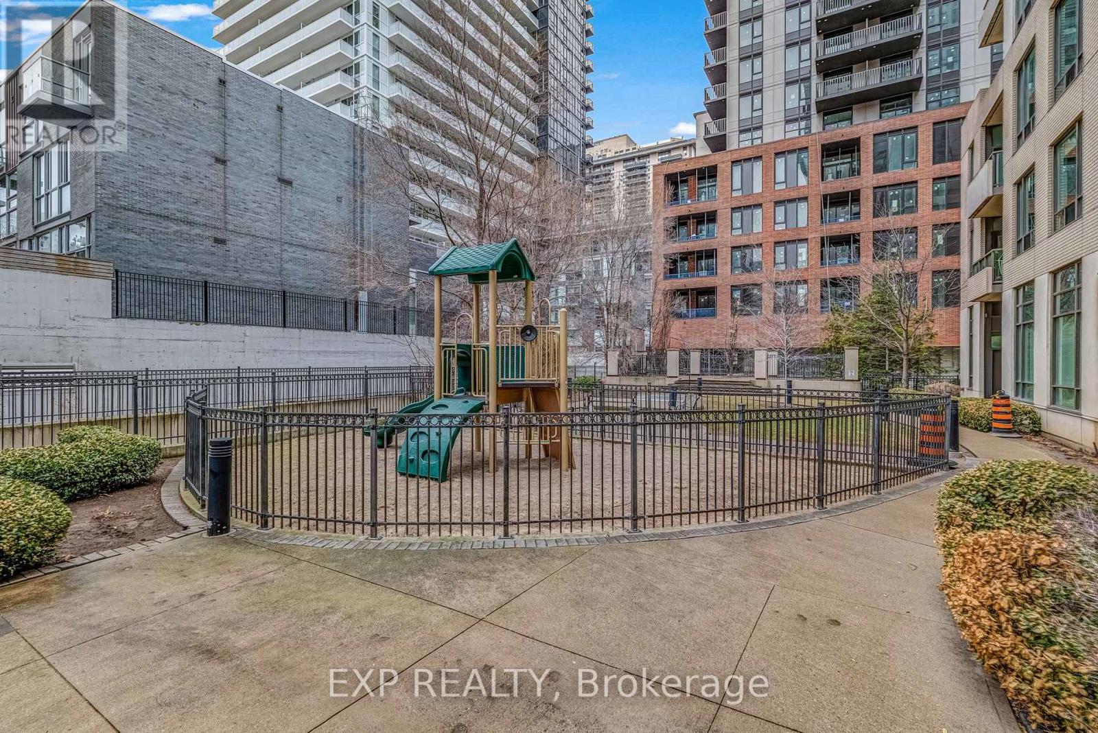 1102 - 88 Broadway Avenue, Toronto, Ontario  M4P 1T4 - Photo 32 - C12959512