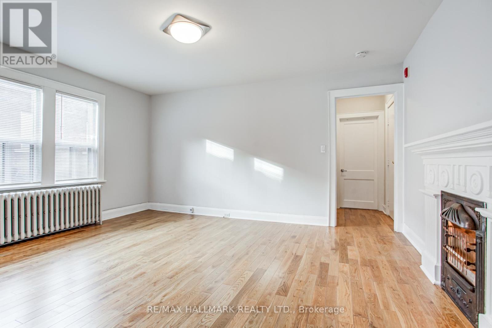 1 - 27 Sherwood Avenue, Toronto, Ontario  M4P 2A6 - Photo 9 - C12959516