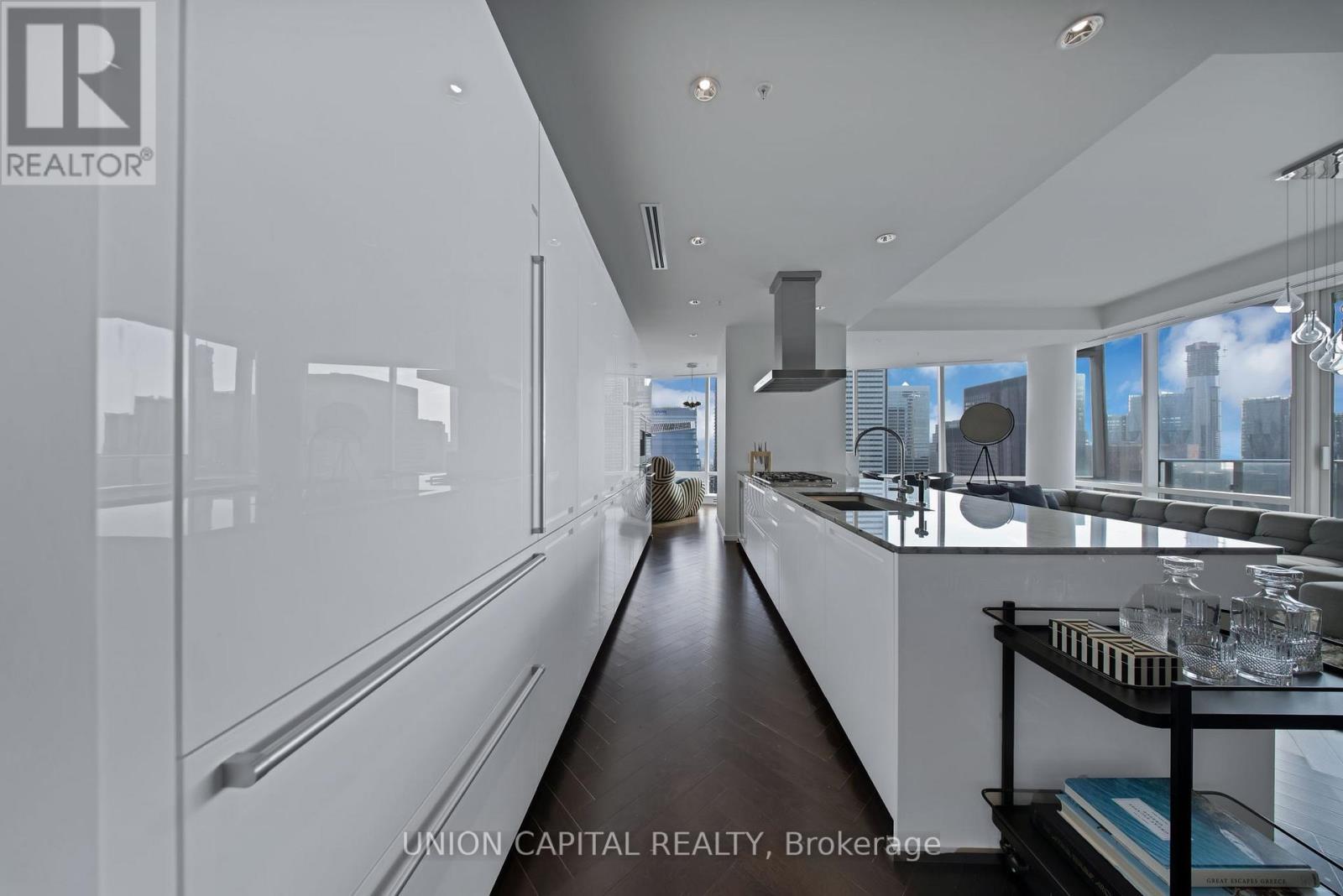 5508 - 180 University Avenue, Toronto, Ontario  M5H 0A2 - Photo 7 - C12959530