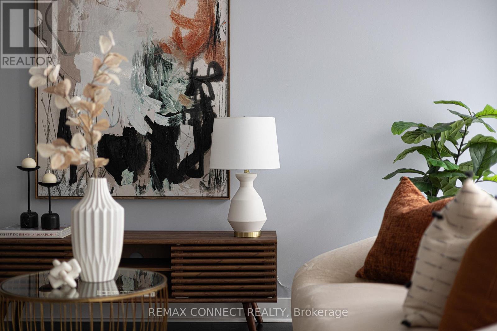 330 - 90 Stadium Road, Toronto, Ontario  M5V 3W5 - Photo 11 - C12959542