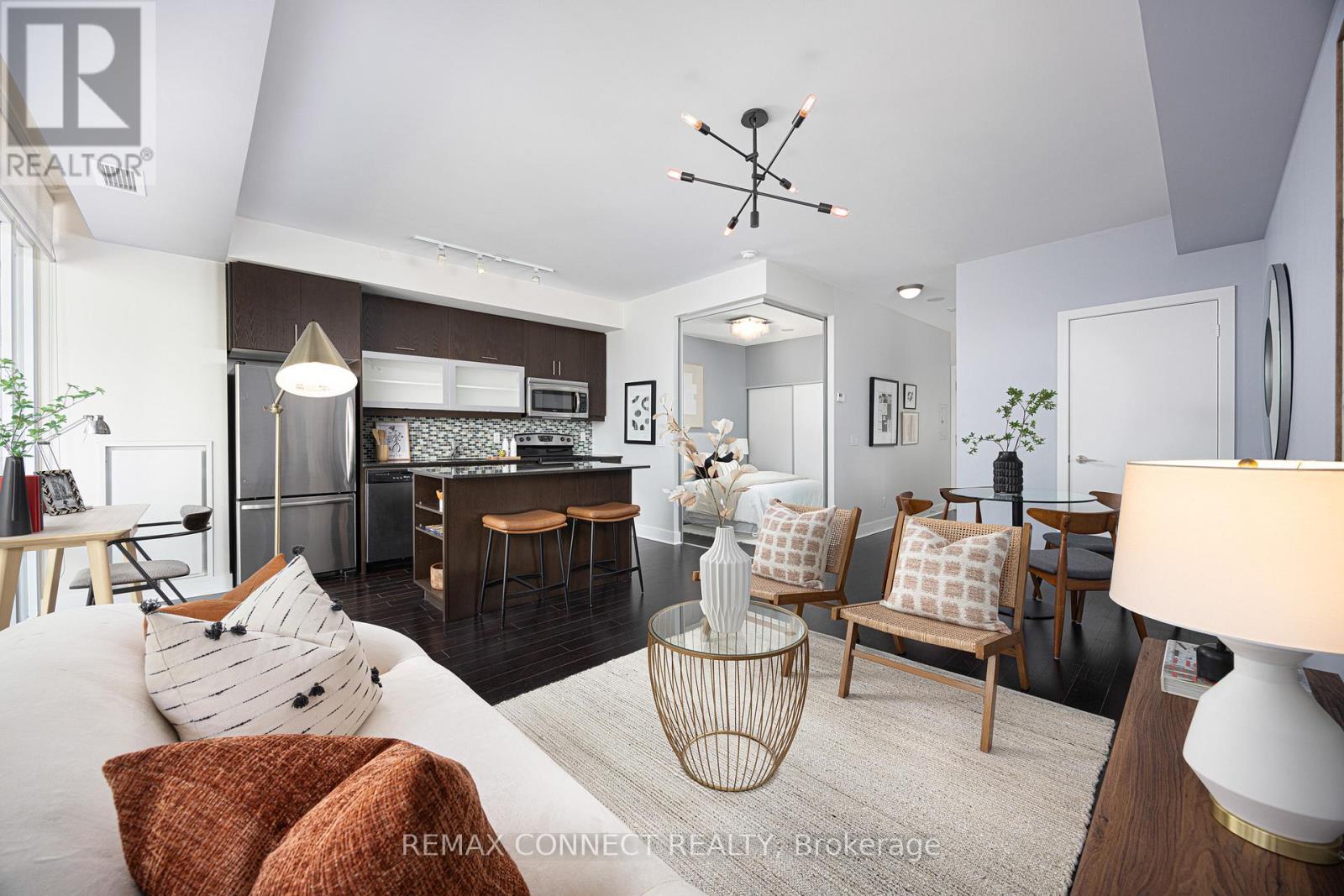 330 - 90 Stadium Road, Toronto, Ontario  M5V 3W5 - Photo 6 - C12959542