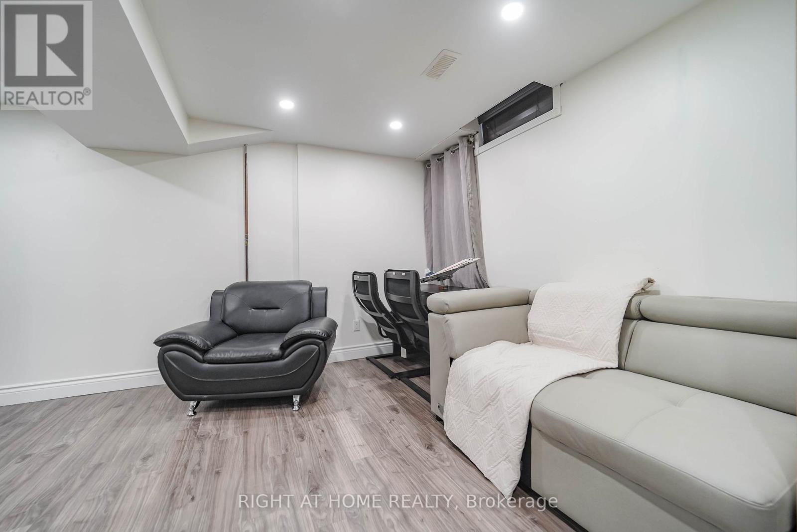 35 Tillbrook Court, Toronto, Ontario  M1B 1N5 - Photo 28 - E12959336