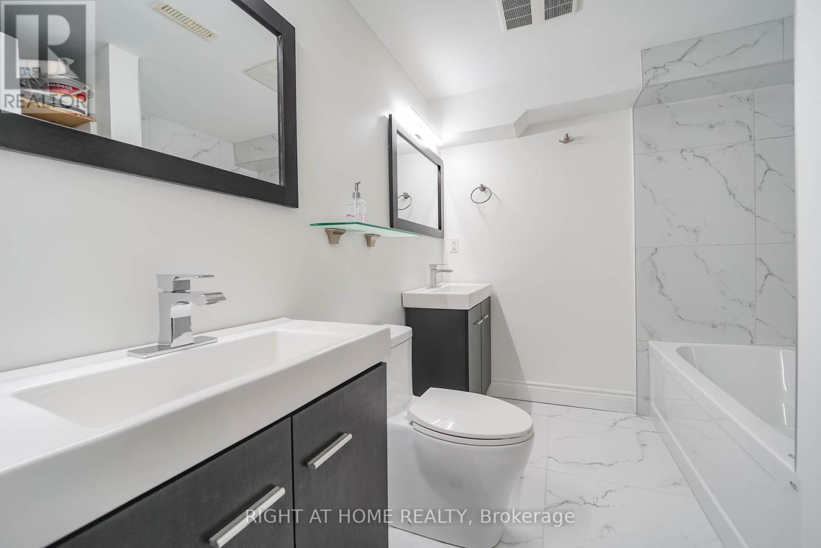 35 Tillbrook Court, Toronto, Ontario  M1B 1N5 - Photo 32 - E12959336