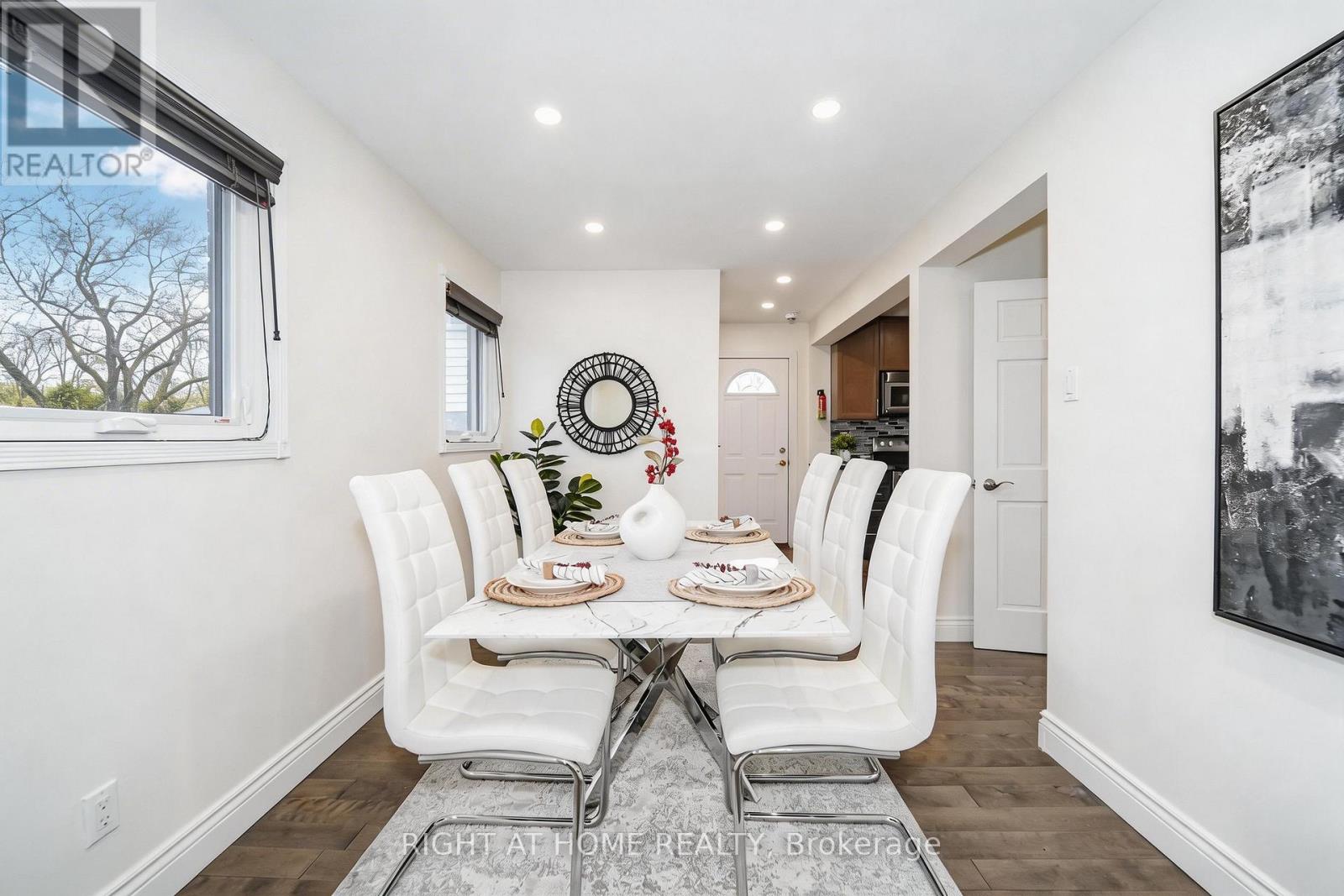 35 Tillbrook Court, Toronto, Ontario  M1B 1N5 - Photo 8 - E12959336