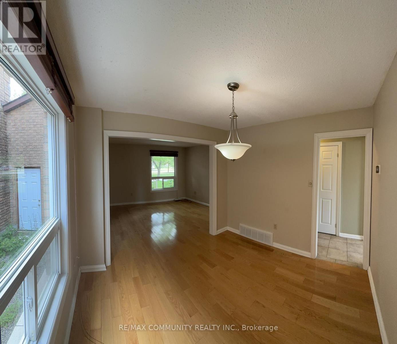 Main - 65 Hewitt Crescent, Ajax, Ontario  L1S 7A6 - Photo 8 - E12959344