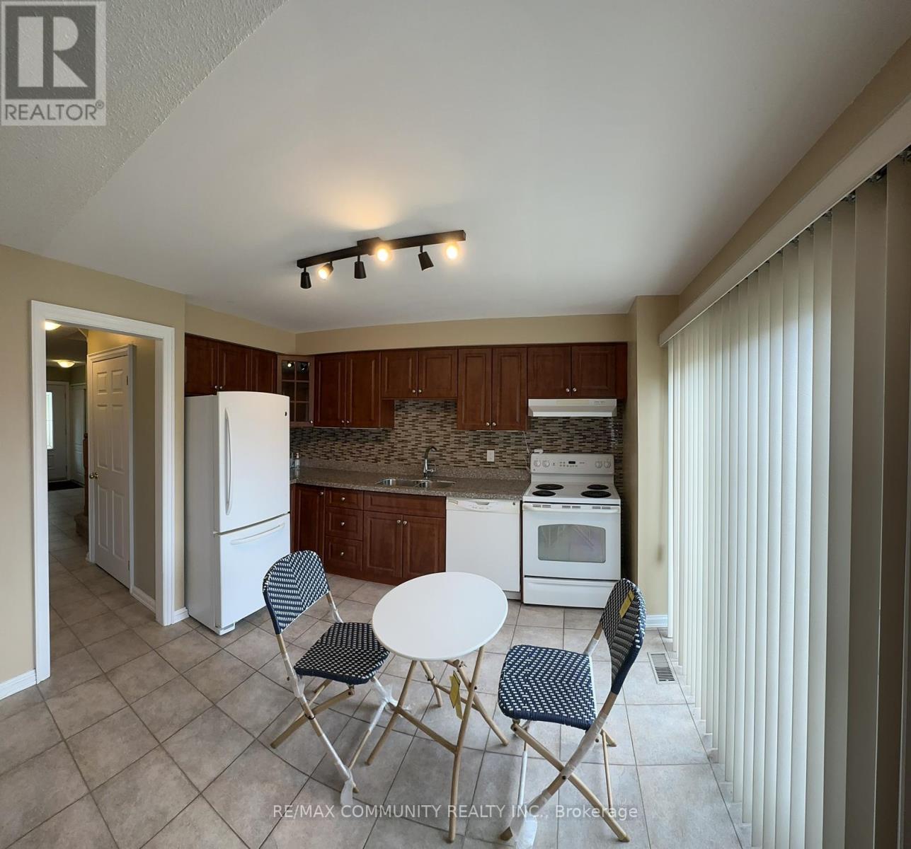 Main - 65 Hewitt Crescent, Ajax, Ontario  L1S 7A6 - Photo 9 - E12959344