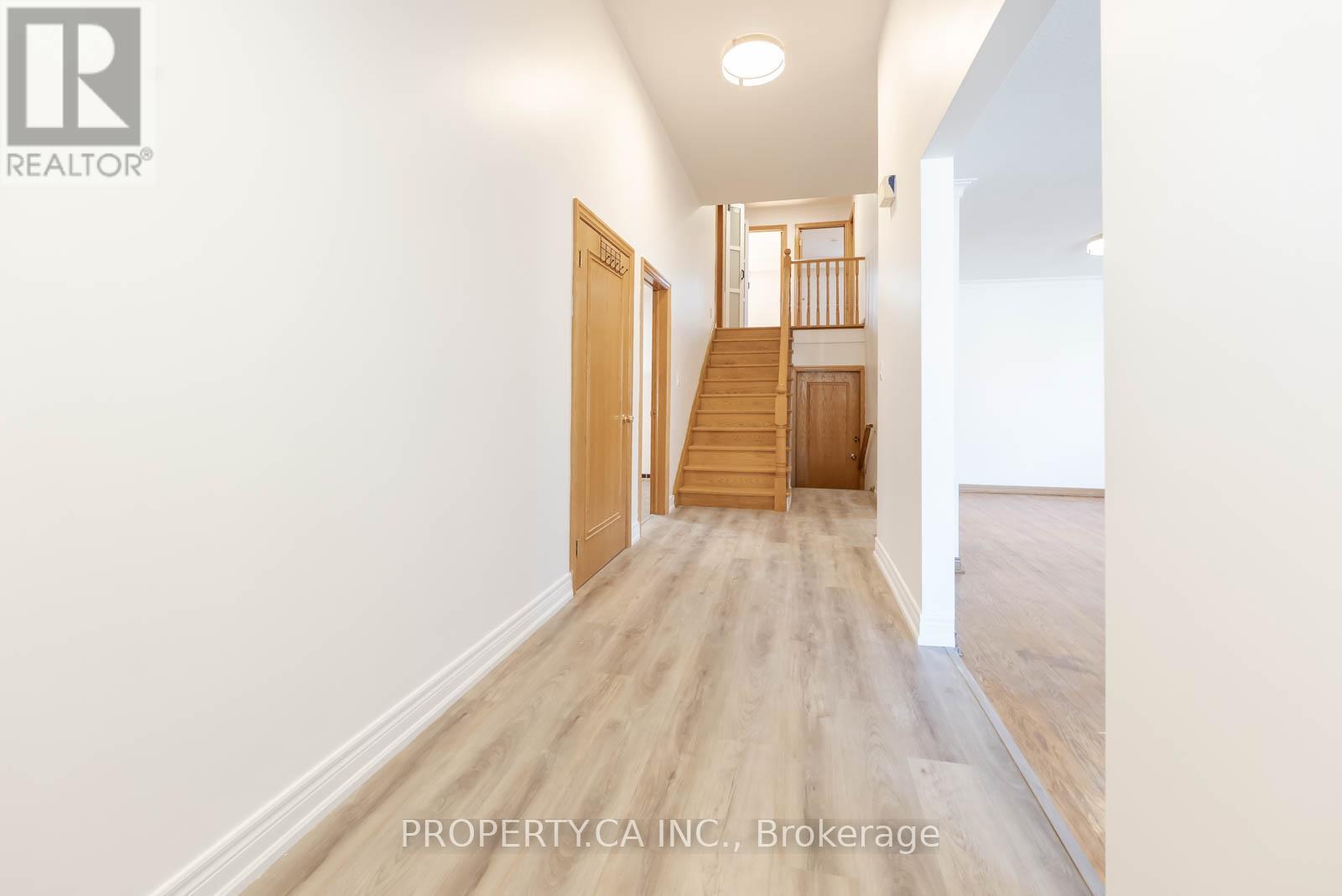 Main - 15 Riant Street, Toronto, Ontario  M1M 3S8 - Photo 16 - E12959362