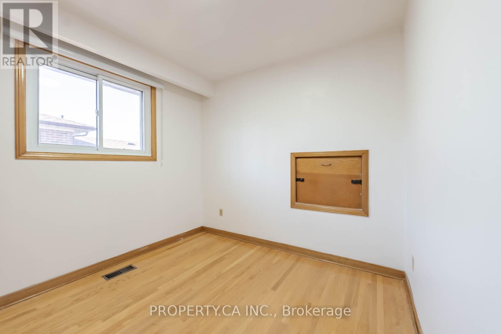 Main - 15 Riant Street, Toronto, Ontario  M1M 3S8 - Photo 20 - E12959362