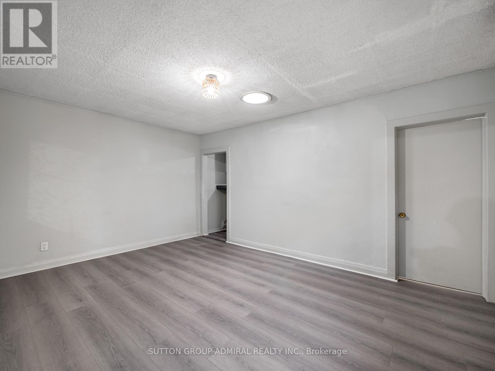 23 Kenworthy Avenue, Toronto, Ontario  M1L 3B1 - Photo 10 - E12959372