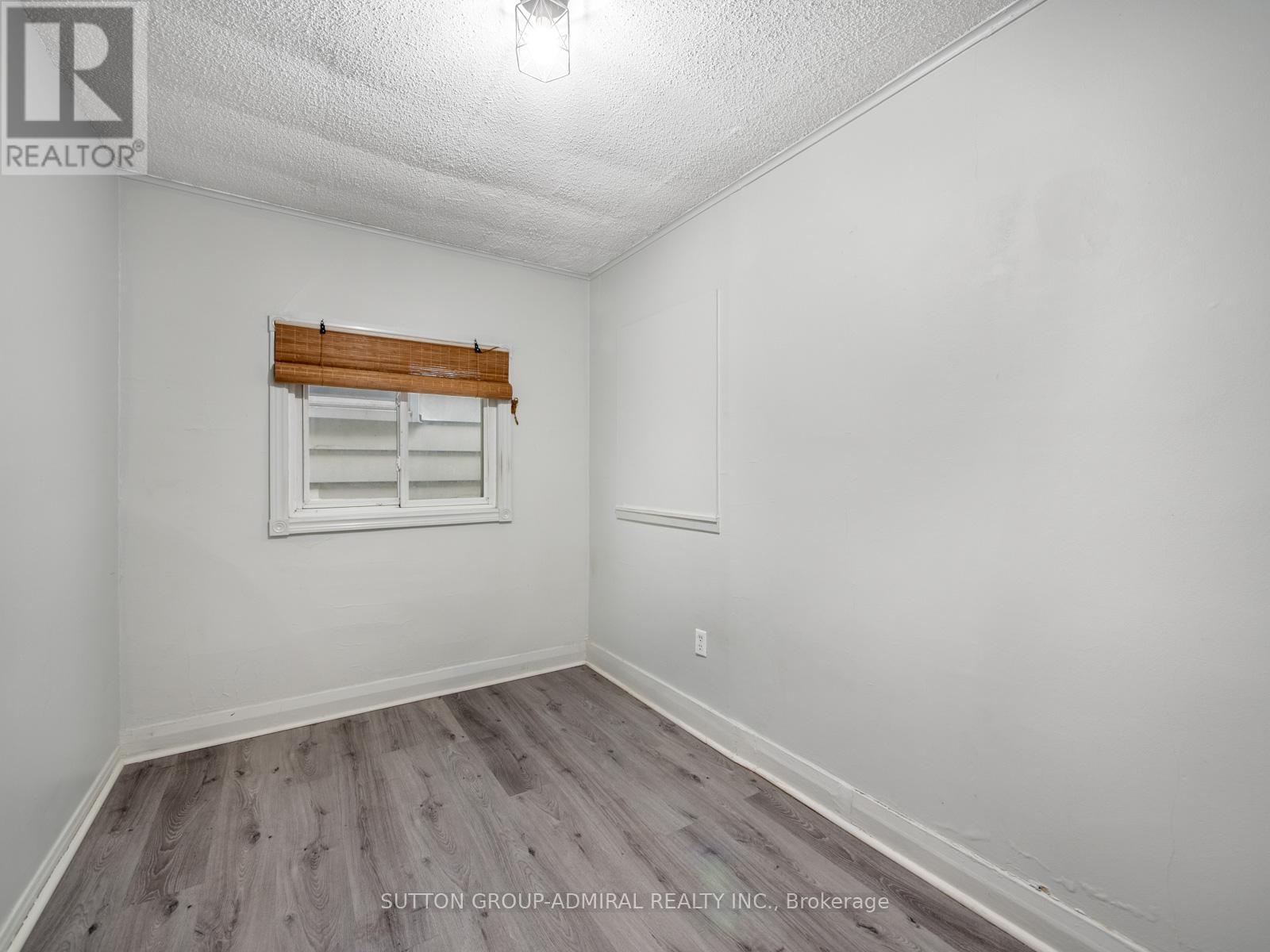 23 Kenworthy Avenue, Toronto, Ontario  M1L 3B1 - Photo 8 - E12959372