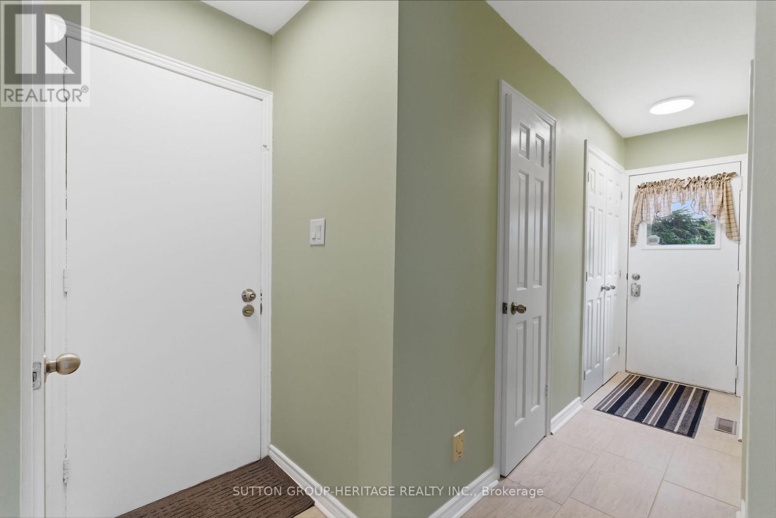 1886 Malden Crescent, Pickering, Ontario  L1V 3G4 - Photo 23 - E12959480