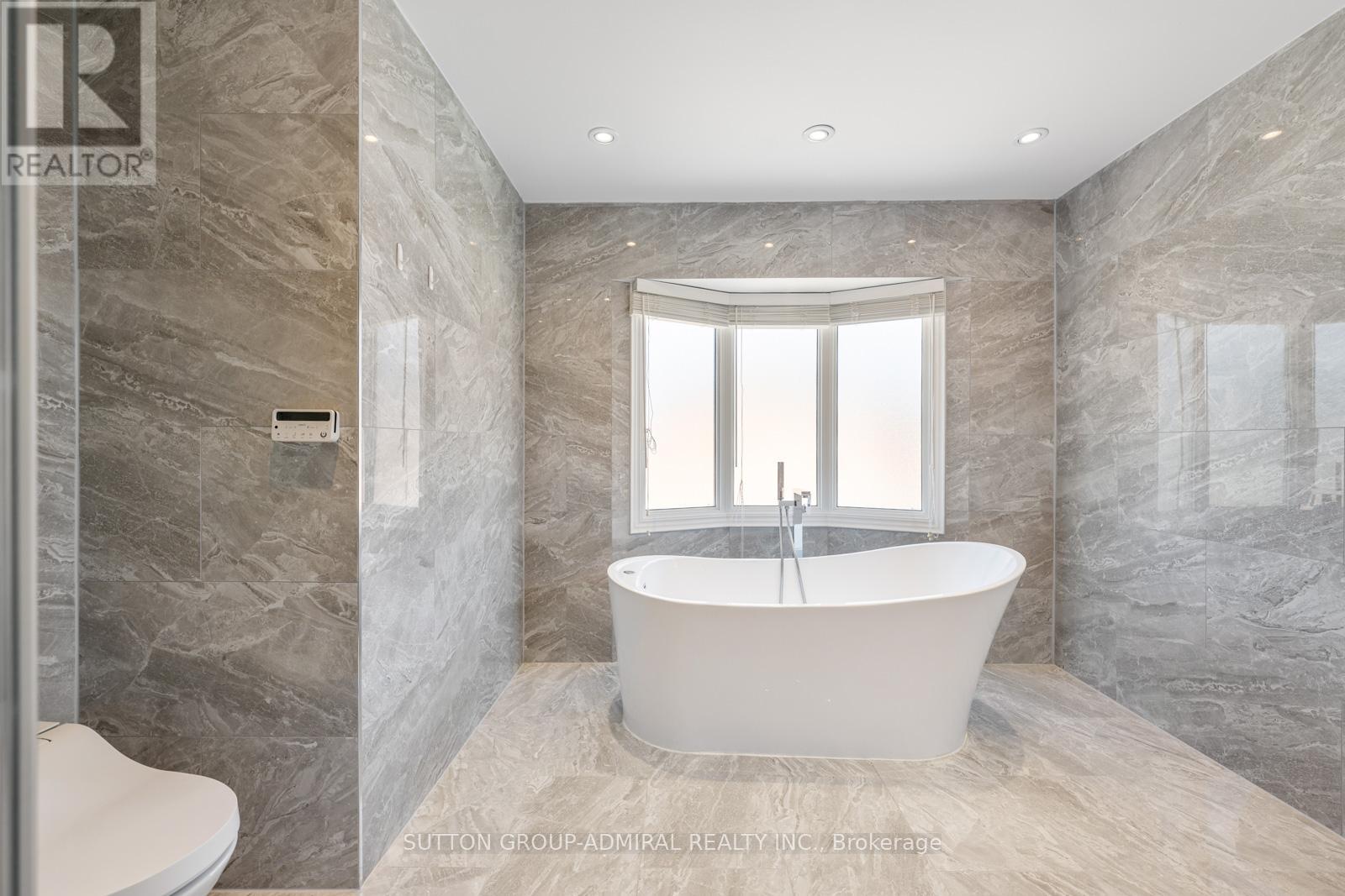 150 Rockwood Crescent, Vaughan, Ontario  L4J 7W1 - Photo 20 - N12933932