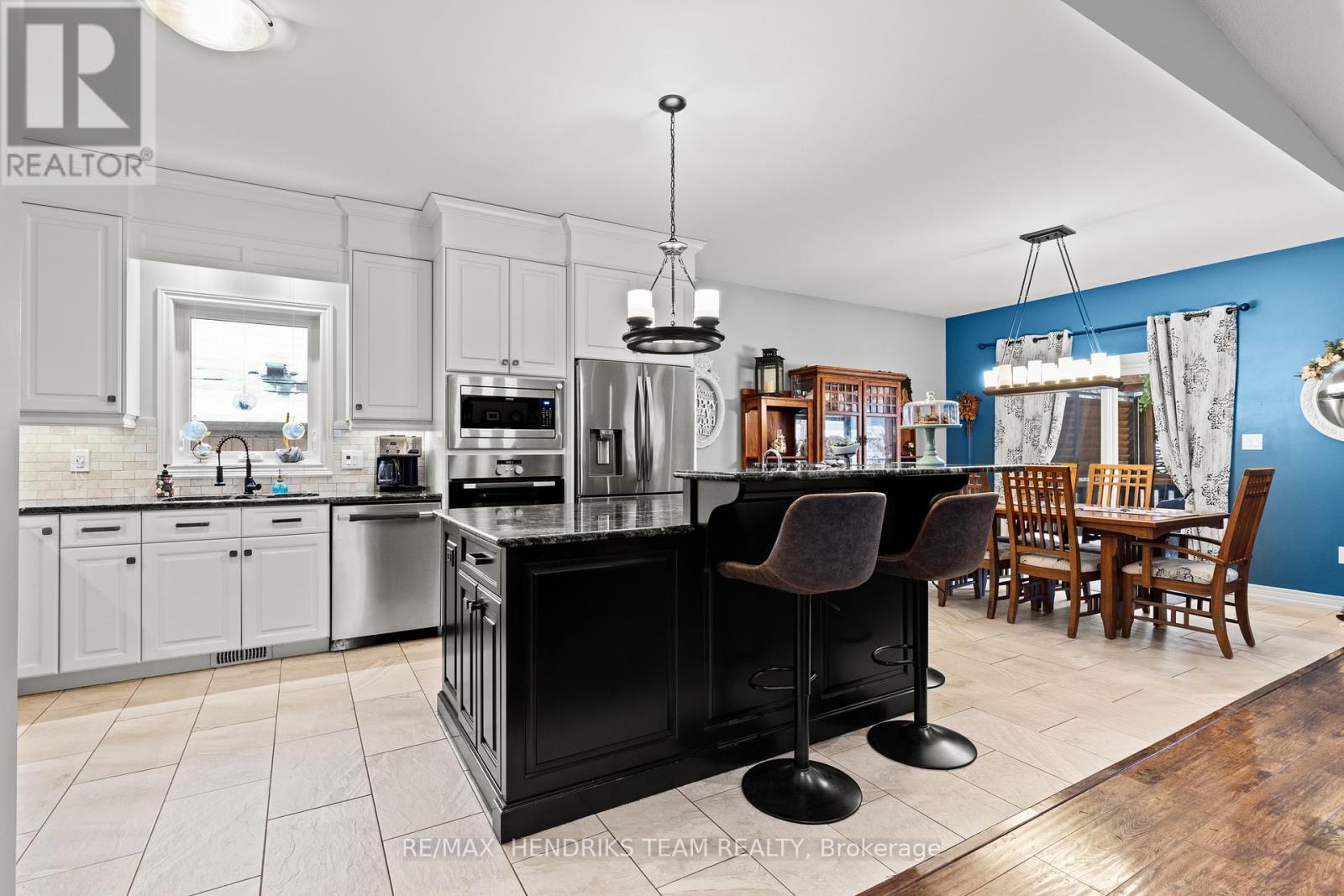 379 Michael Drive, Welland, Ontario  L3C 0A5 - Photo 14 - X12784646