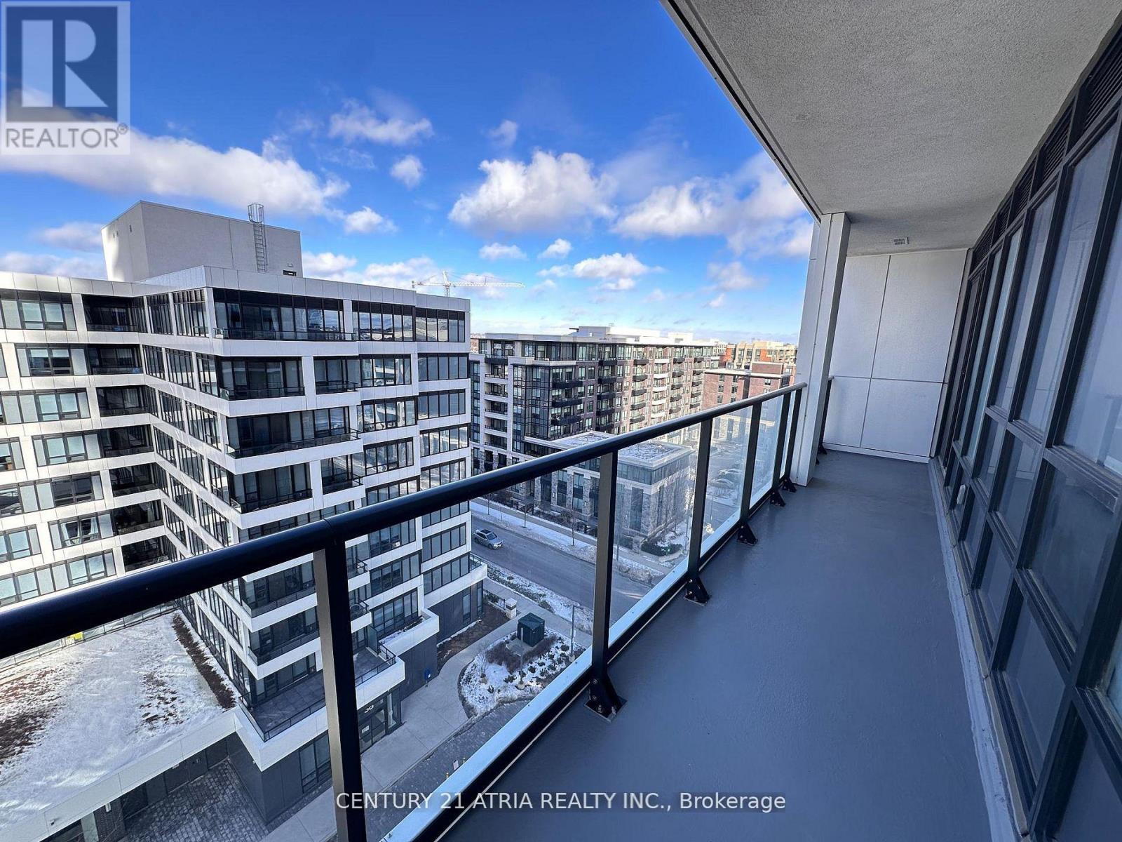 1008 - 18 Water Walk Drive, Markham, Ontario  L3R 6L5 - Photo 17 - N12959360