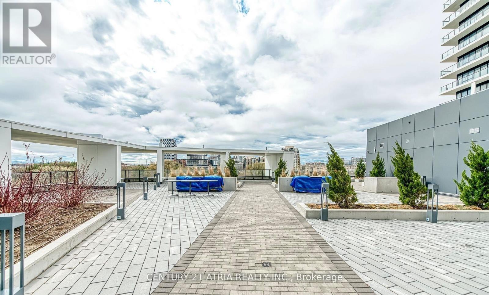 1008 - 18 Water Walk Drive, Markham, Ontario  L3R 6L5 - Photo 22 - N12959360