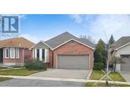 107 ROSEBOROUGH CRESCENT, Vaughan, Ontario