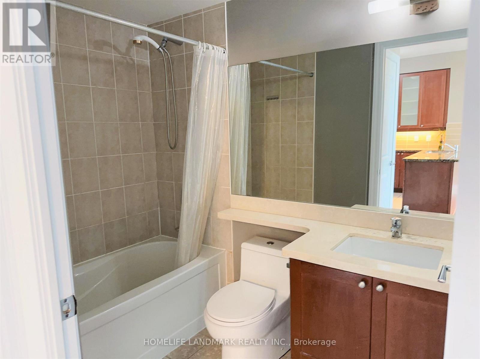 417 - 111 Upper Duke Crescent, Markham, Ontario  L6G 0C8 - Photo 9 - N12959478