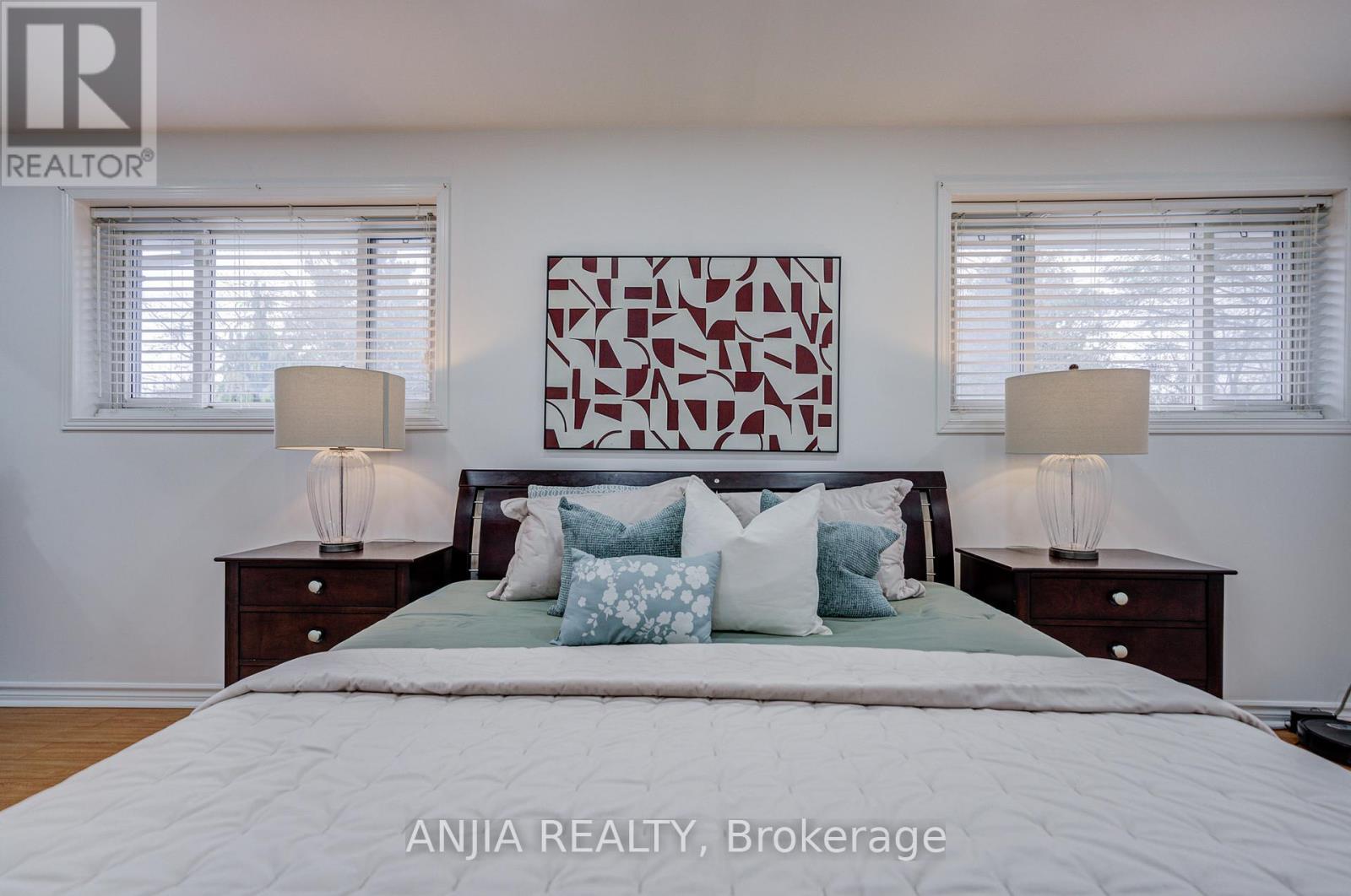 1369 Ravenshoe Road, East Gwillimbury, Ontario  L0G 1R0 - Photo 25 - N12959532