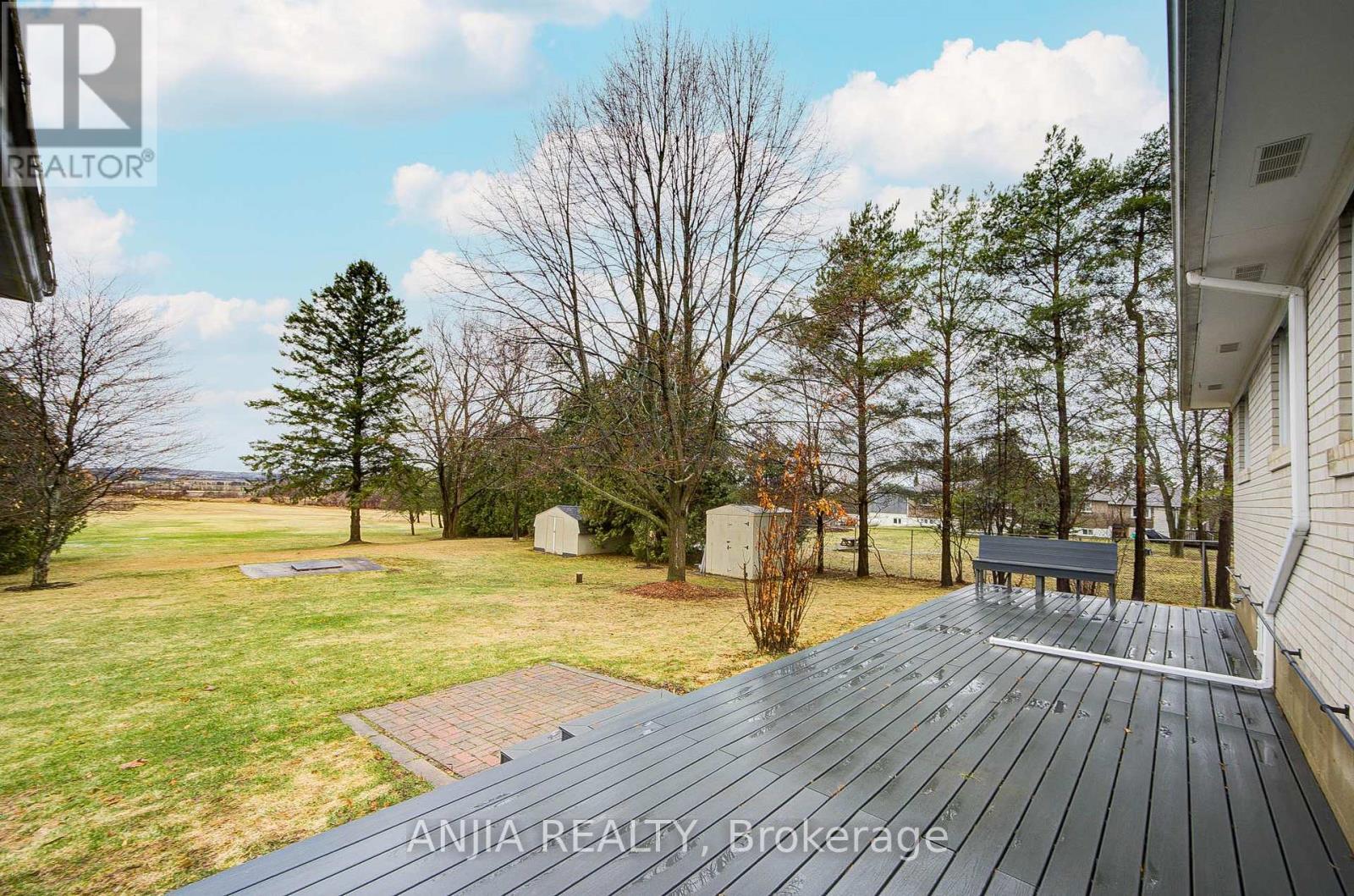 1369 Ravenshoe Road, East Gwillimbury, Ontario  L0G 1R0 - Photo 46 - N12959532