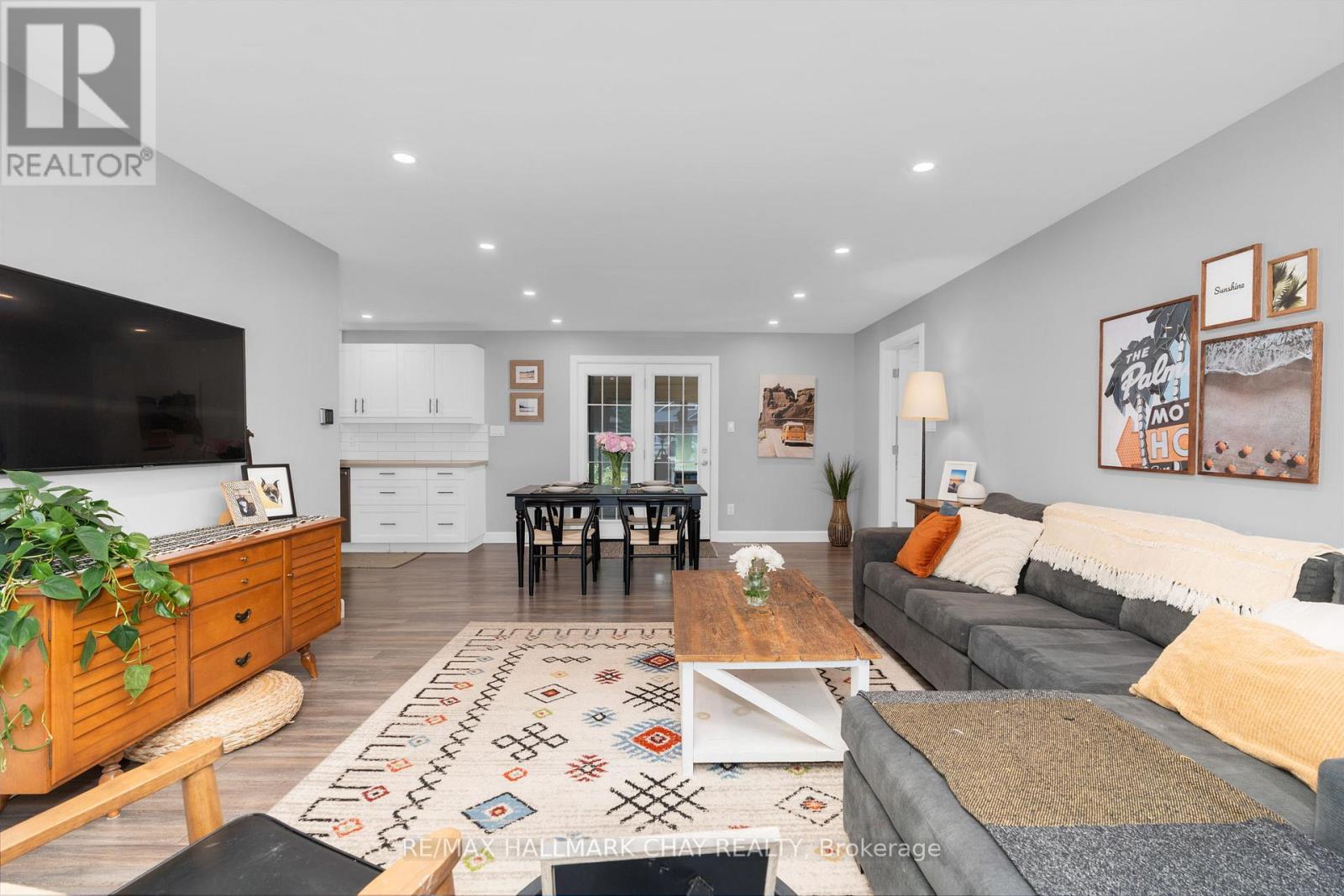 1853 River Road W, Wasaga Beach, Ontario  L9Z 1L1 - Photo 5 - S12959500