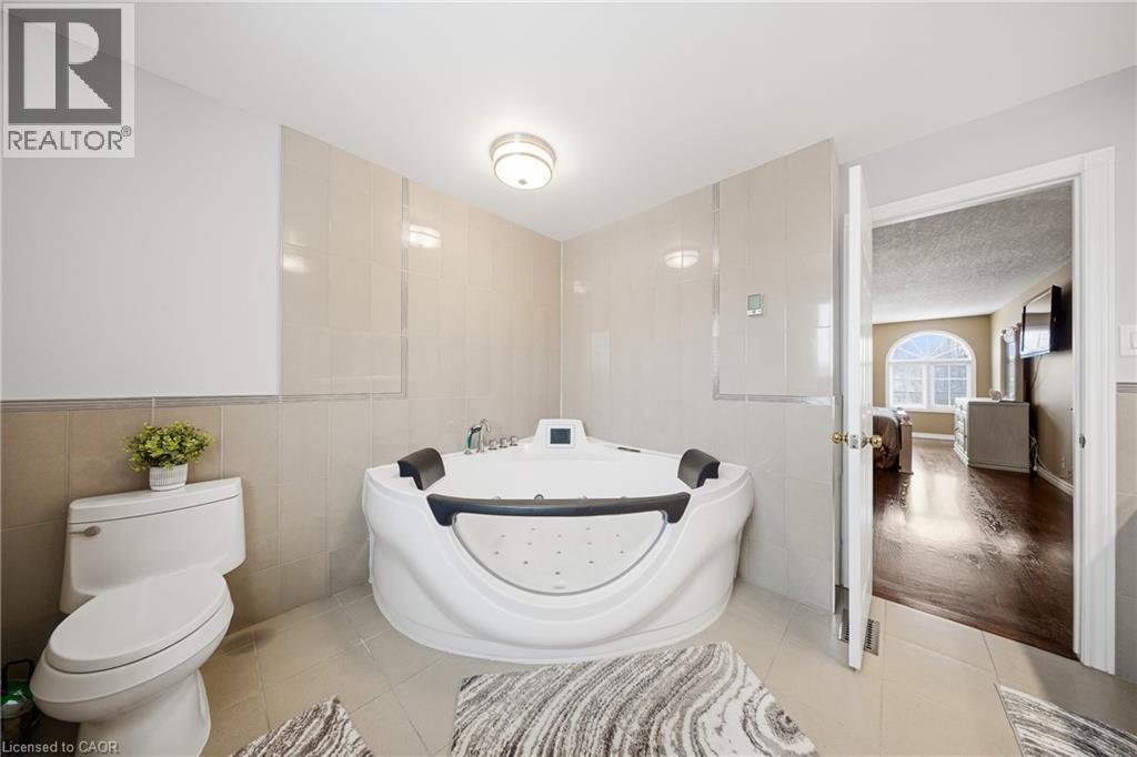 47 Burnt Ember Court, Kitchener, Ontario  N2A 3X3 - Photo 15 - 40817297