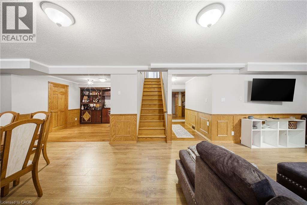 47 Burnt Ember Court, Kitchener, Ontario  N2A 3X3 - Photo 20 - 40817297