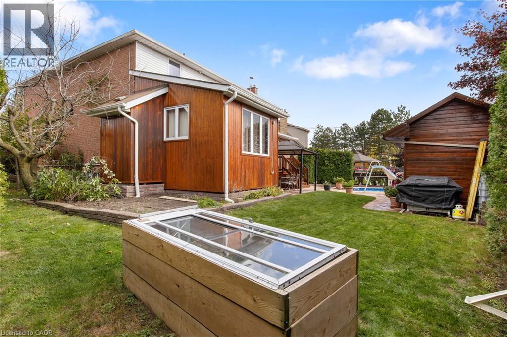 47 Burnt Ember Court, Kitchener, Ontario  N2A 3X3 - Photo 33 - 40817297