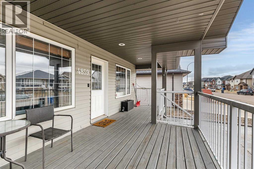 4859 Southlands Drive Se, Medicine Hat, Alberta  T1B 0B9 - Photo 5 - A2299202