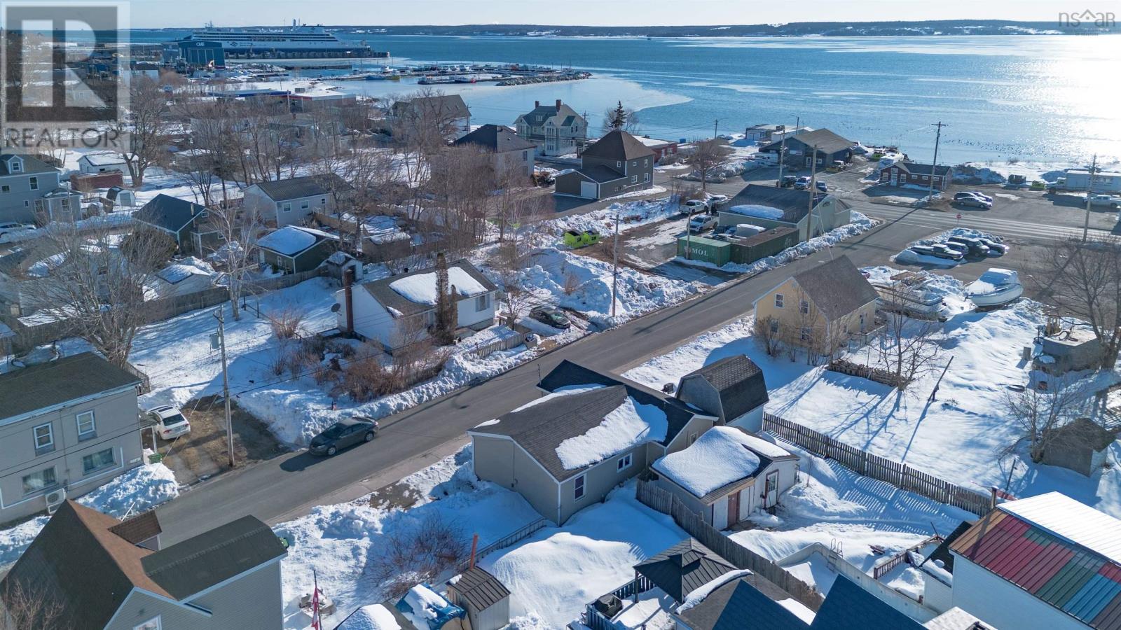 10 Lorne Street, North Sydney, Nova Scotia  B2Y 3Z6 - Photo 18 - 202603953