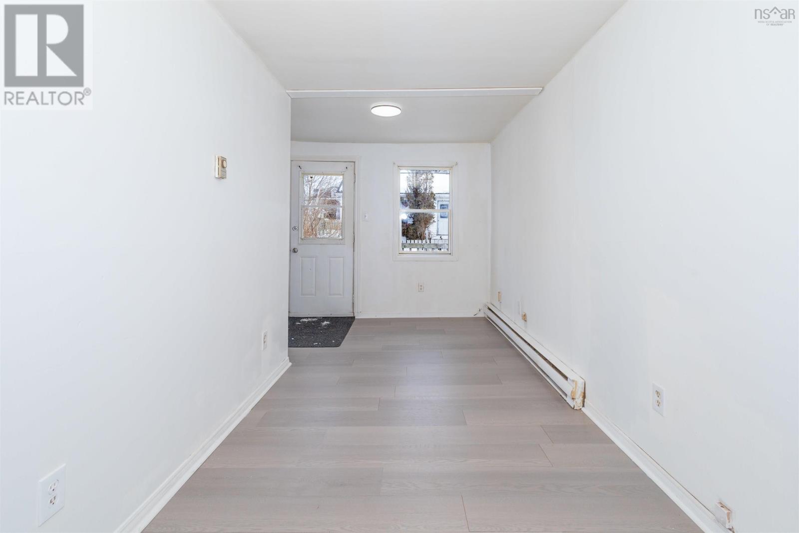 10 Lorne Street, North Sydney, Nova Scotia  B2Y 3Z6 - Photo 7 - 202603953