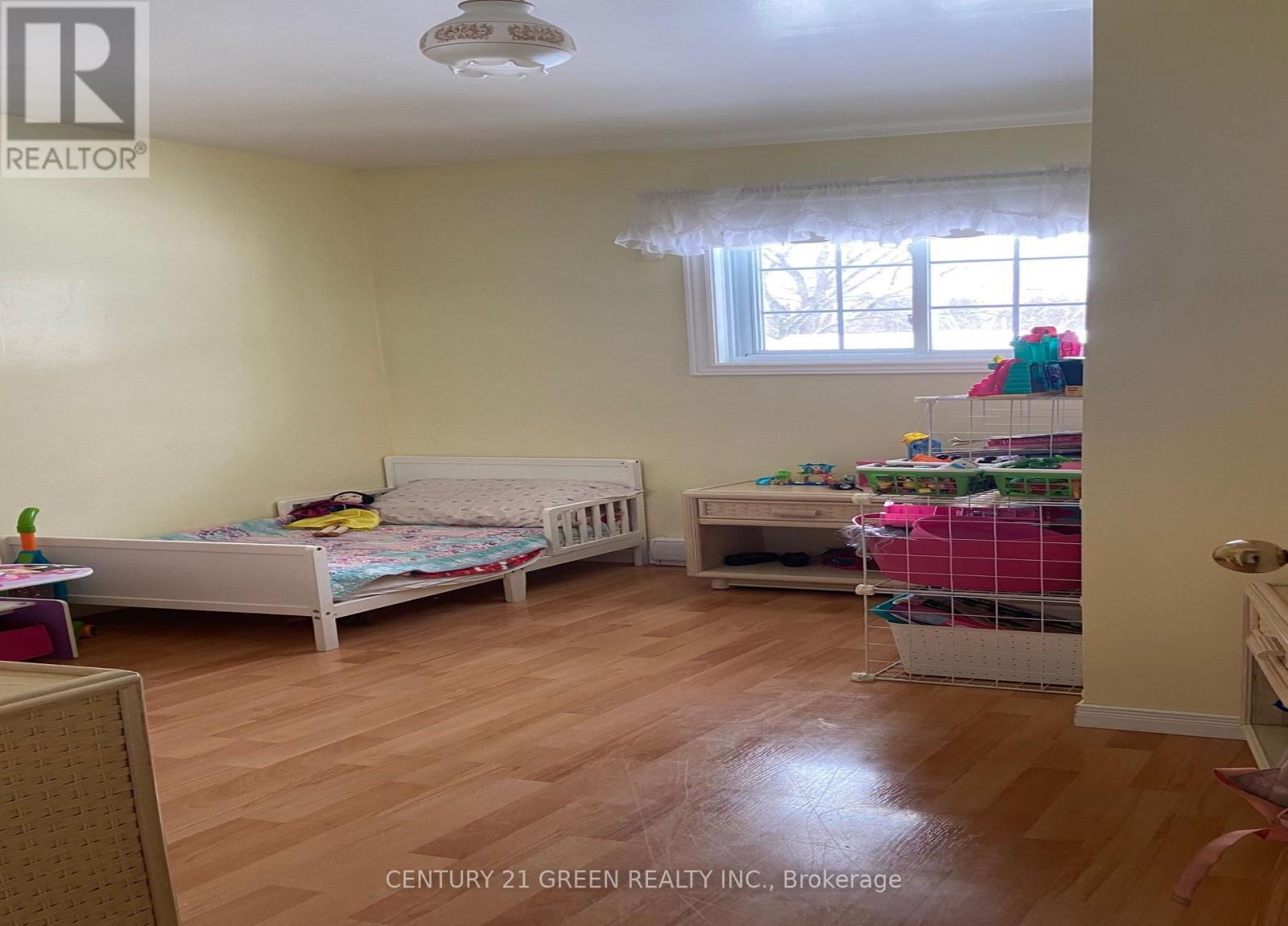 9 Fitz Avenue, South River, Ontario  P0A 1X0 - Photo 10 - X12883662