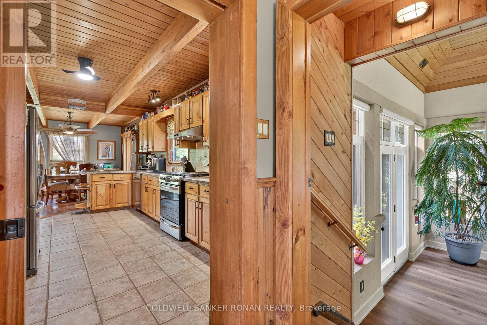 20 Mountainview Road, Mulmur, Ontario  L9V 3H5 - Photo 10 - X12276547