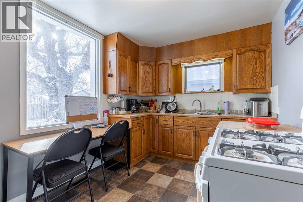 227 19 Street N, Lethbridge, Alberta  T1H 3J9 - Photo 12 - A2295951