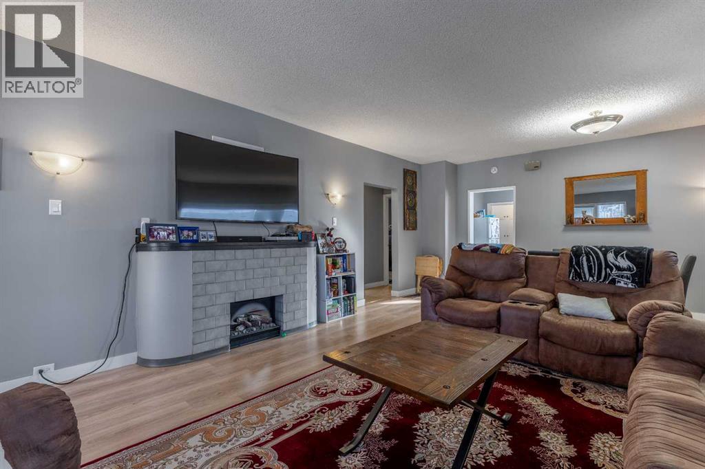 227 19 Street N, Lethbridge, Alberta  T1H 3J9 - Photo 8 - A2295951