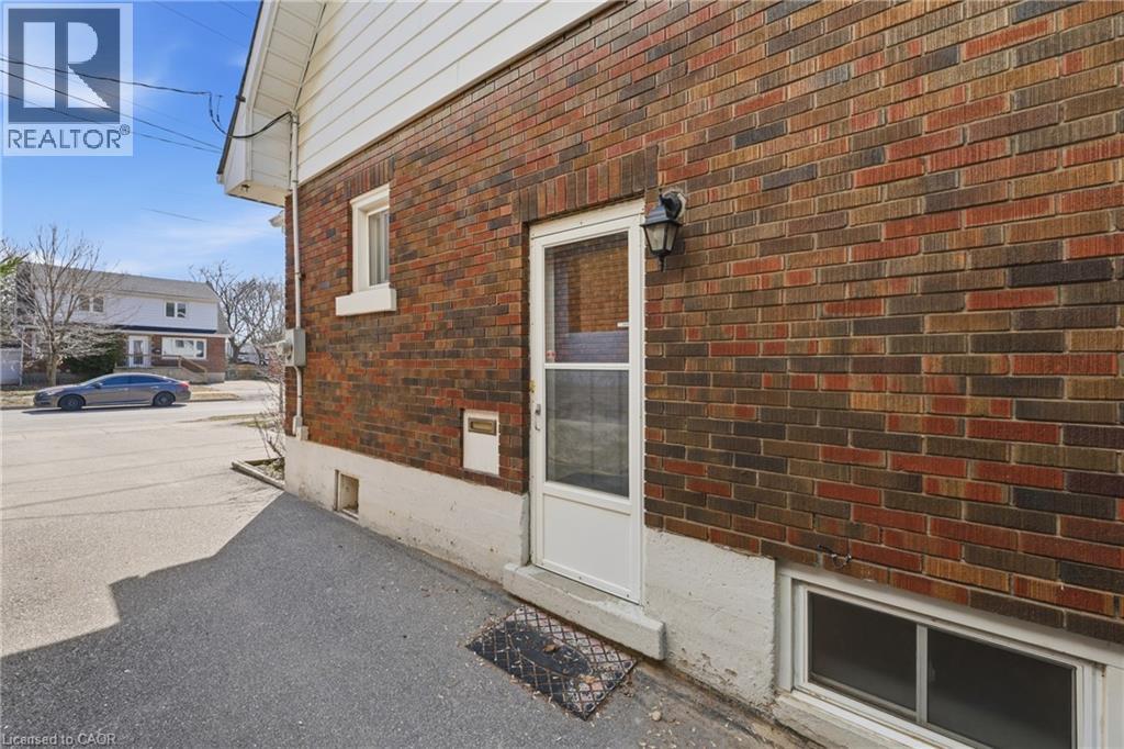 320 Darling Street, Brantford, Ontario  N3S 3Y2 - Photo 29 - 40816937