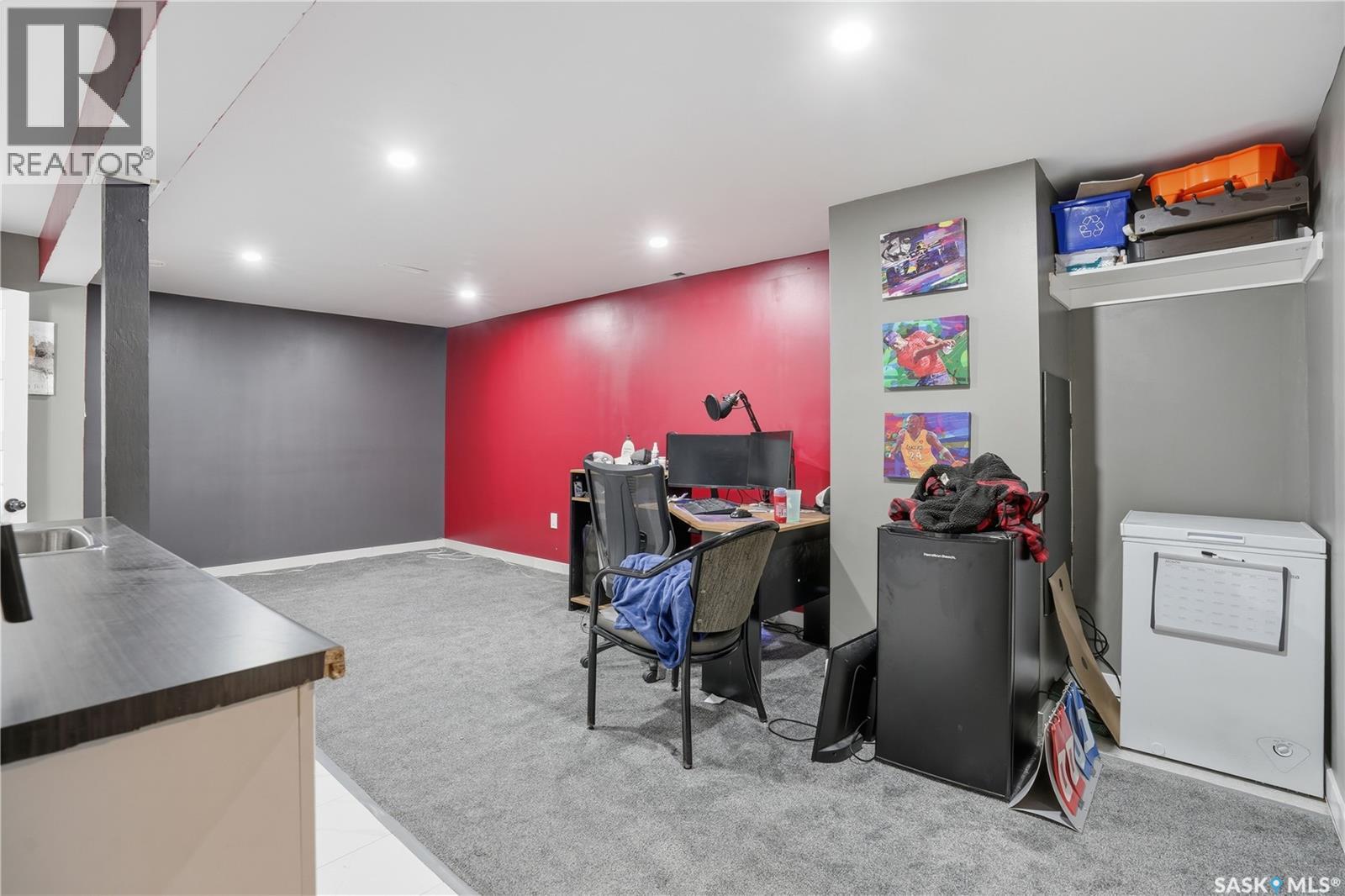 68 Young Crescent, Regina, Saskatchewan  S4N 4K8 - Photo 24 - SK032108