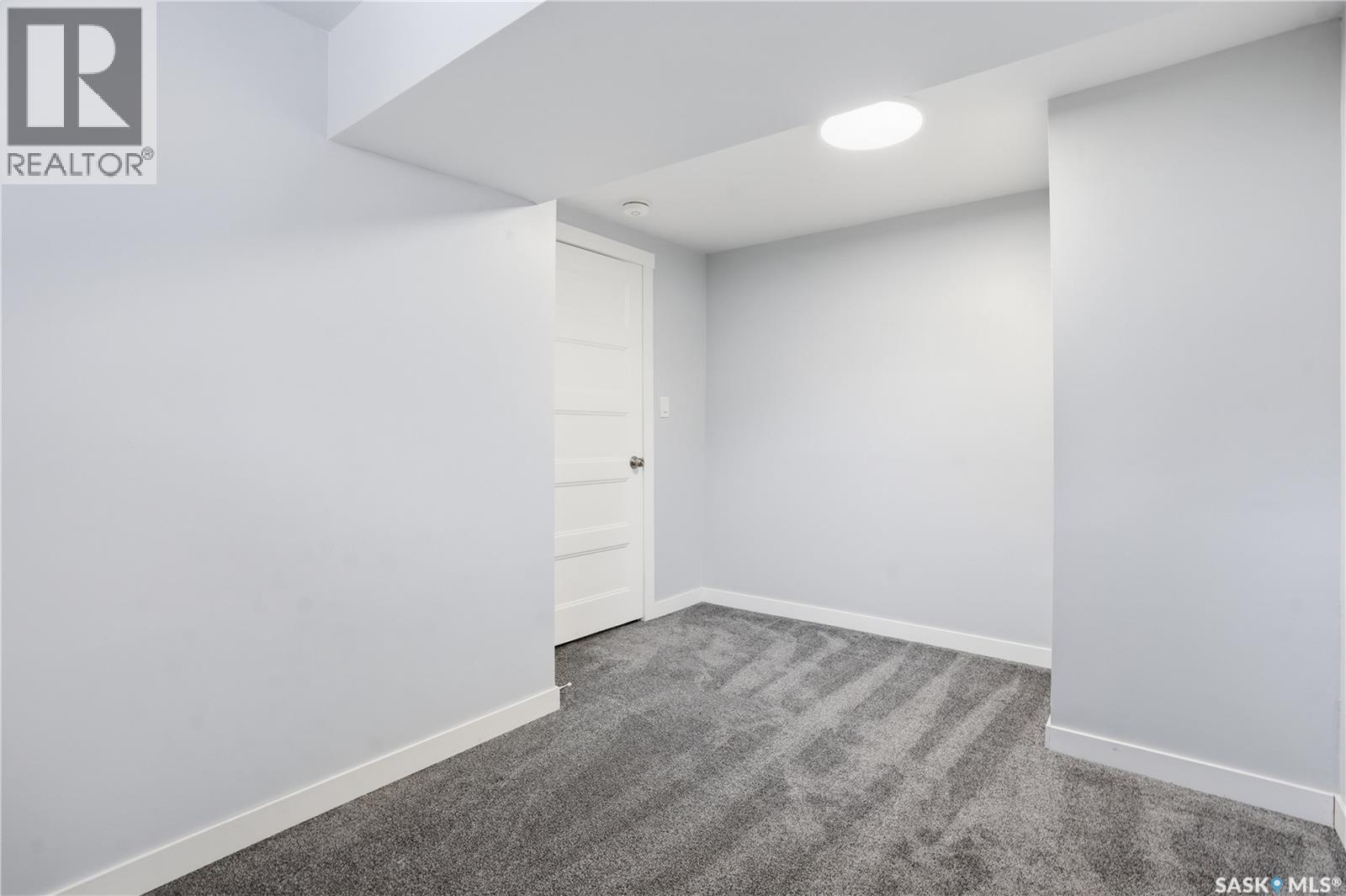 68 Young Crescent, Regina, Saskatchewan  S4N 4K8 - Photo 28 - SK032108