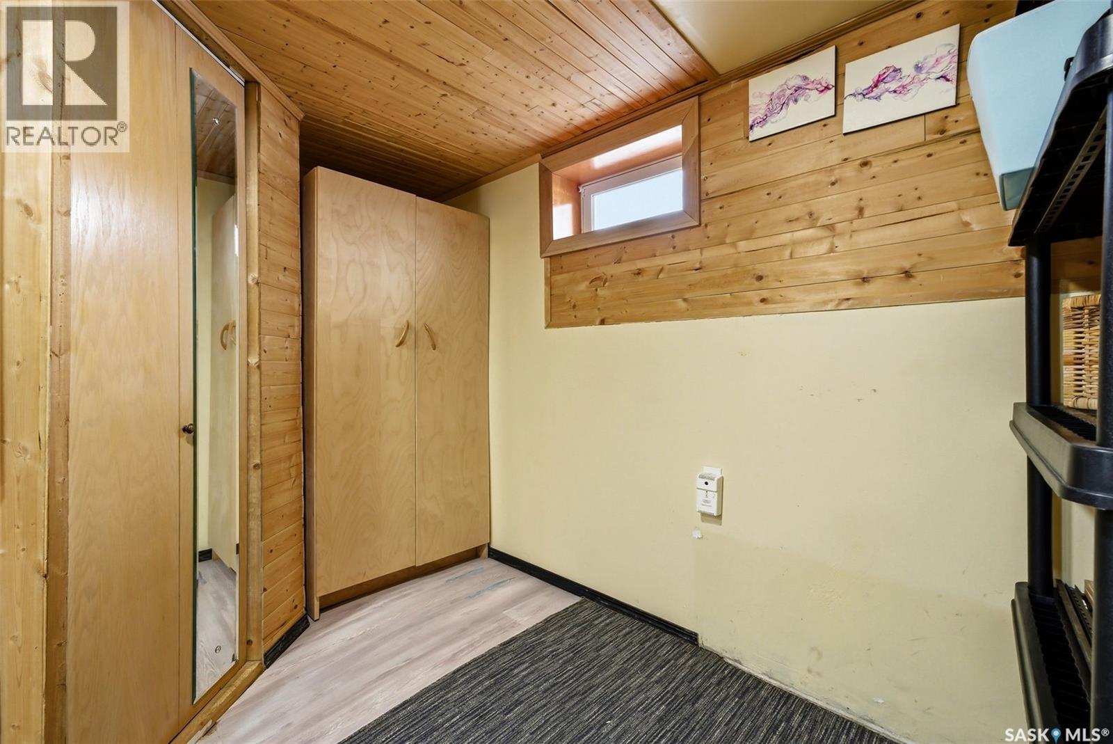 2612 Lindsay Street, Regina, Saskatchewan  S4N 3E1 - Photo 31 - SK032094