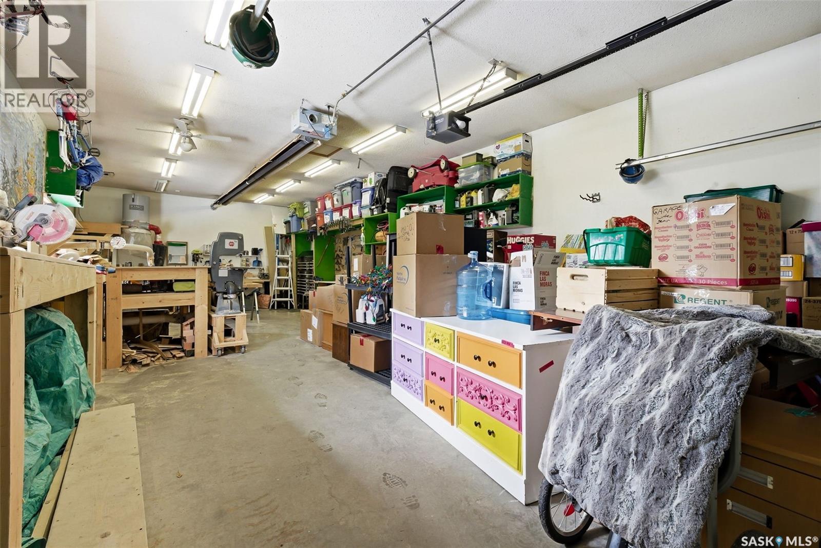 2612 Lindsay Street, Regina, Saskatchewan  S4N 3E1 - Photo 36 - SK032094