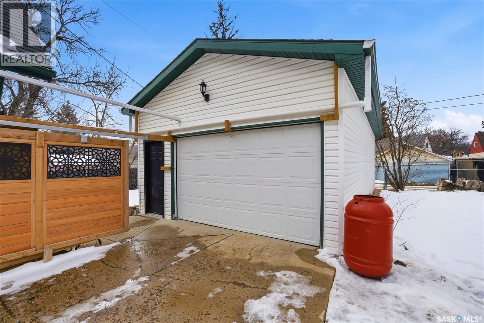 2612 Lindsay Street, Regina, Saskatchewan  S4N 3E1 - Photo 40 - SK032094