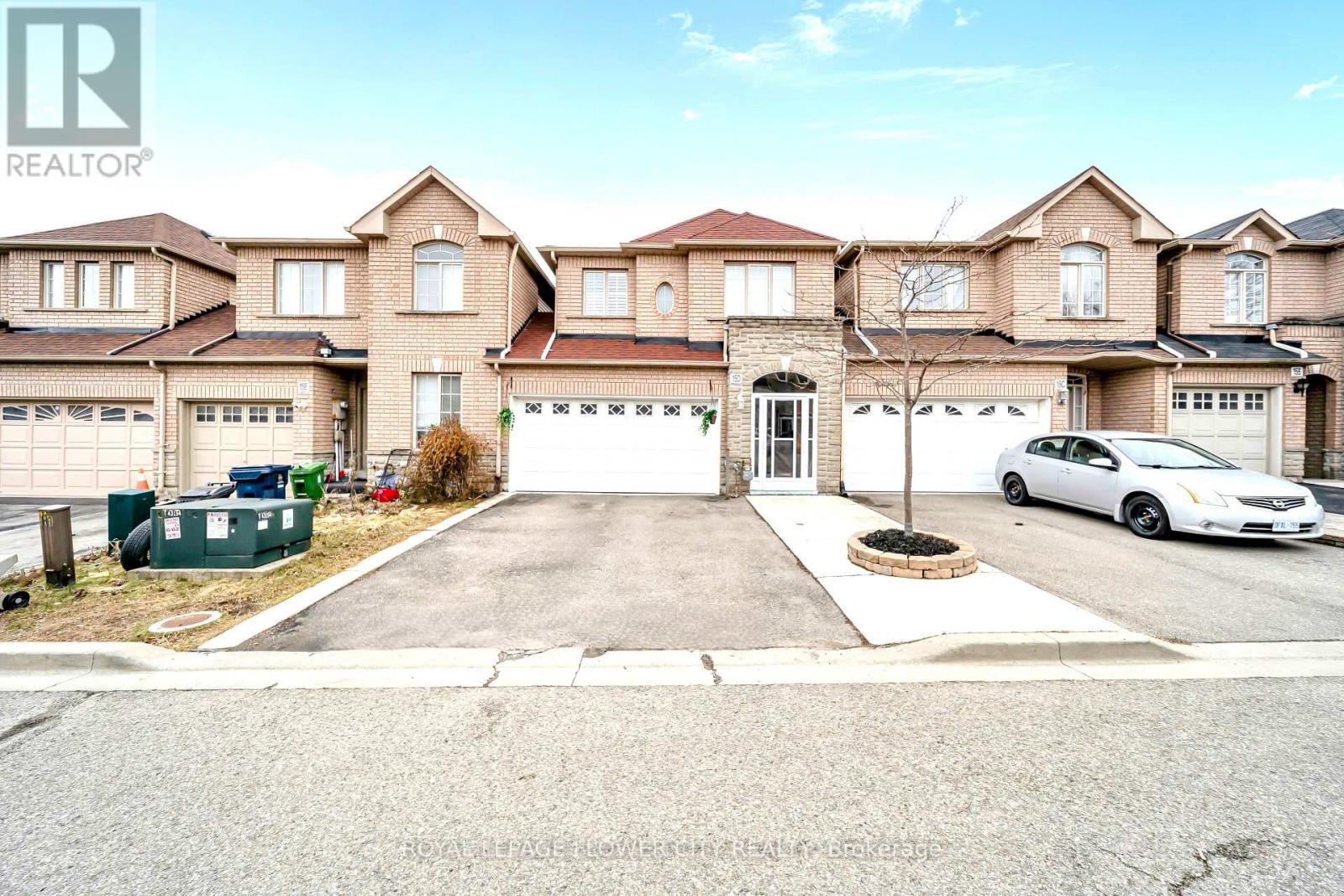 15D VIEW GREEN CRESCENT, Toronto, Ontario