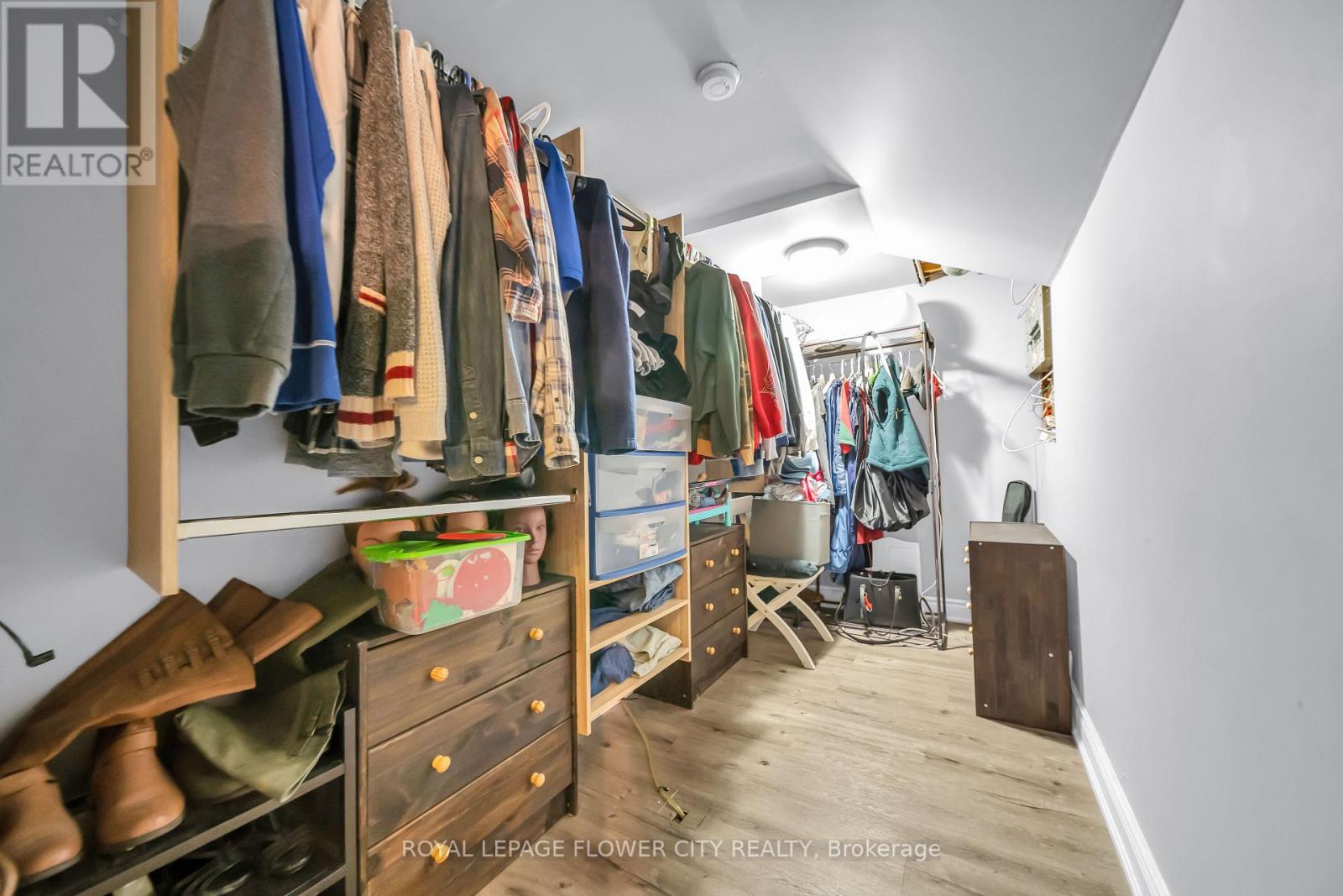 15d View Green Crescent, Toronto, Ontario  M9W 7E1 - Photo 36 - W12959364