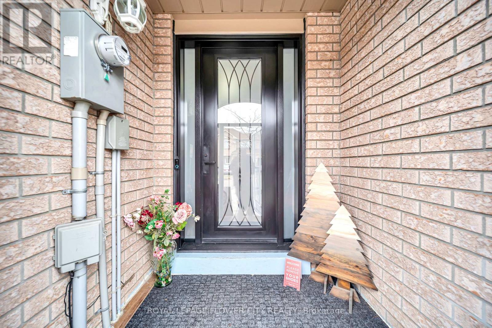 15d View Green Crescent, Toronto, Ontario  M9W 7E1 - Photo 6 - W12959364